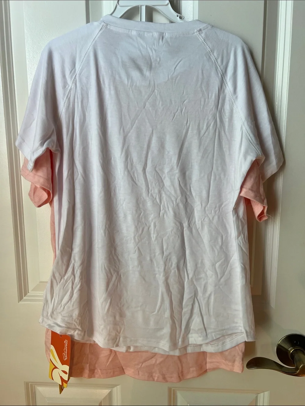 Kids Short Sleeve Tees-Peach & White Size 11-12 Lot Of 2 Shirt Free Squeeze cube